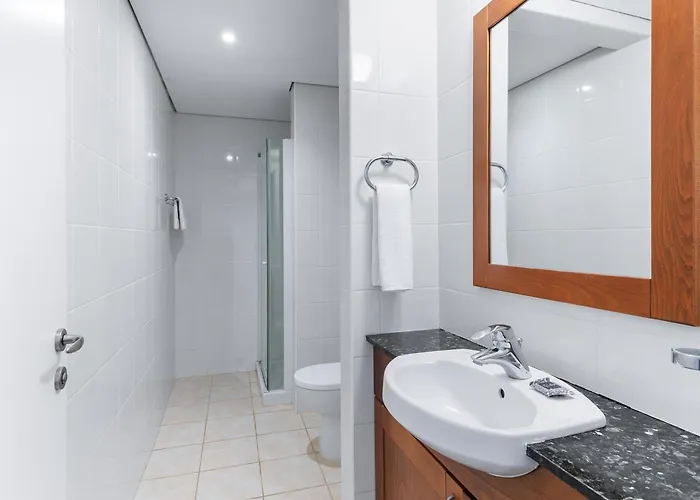 Junior Zeus, Hot Tub And Communal Pool, Aphrodite Hills 别墅