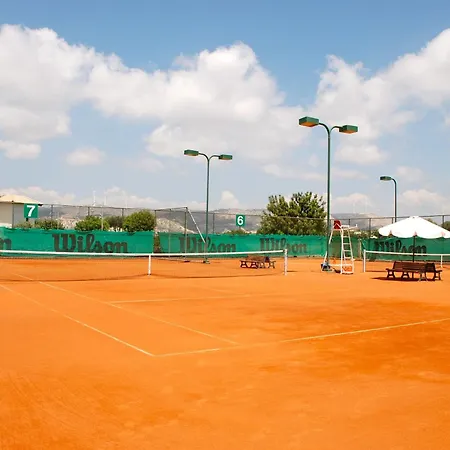 Villa Junior Zeus, Hot Tub And Communal Pool, Aphrodite Hills