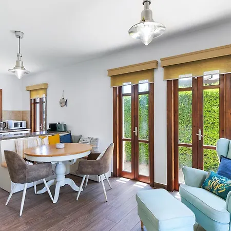 Junior Zeus, Hot Tub And Communal Pool, Aphrodite Hills * Kouklia