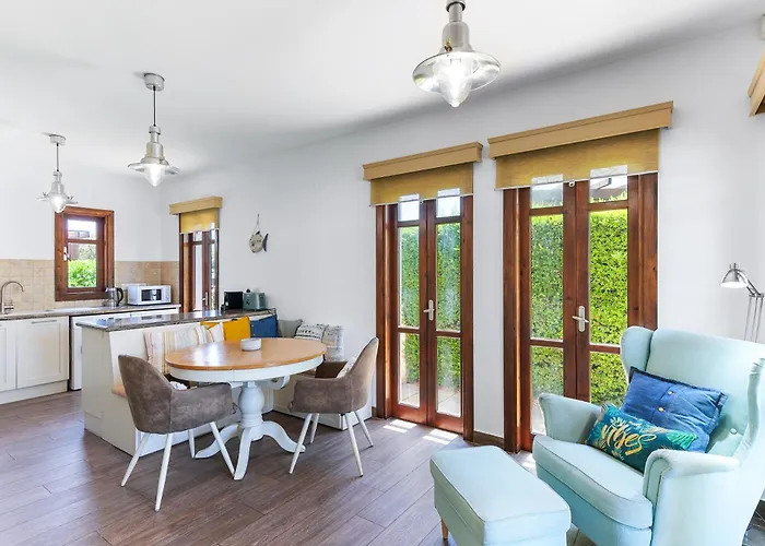 Junior Zeus, Hot Tub And Communal Pool, Aphrodite Hills * Kouklia