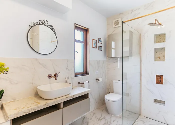 Villa Junior Zeus, Hot Tub And Communal Pool, Aphrodite Hills